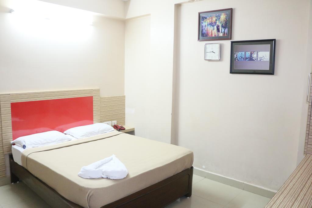 Hotel Akshaya Višákhapatnam Exteriér fotografie