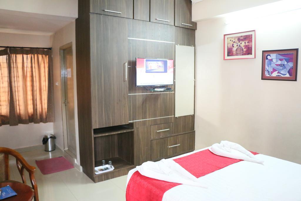 Hotel Akshaya Višákhapatnam Exteriér fotografie