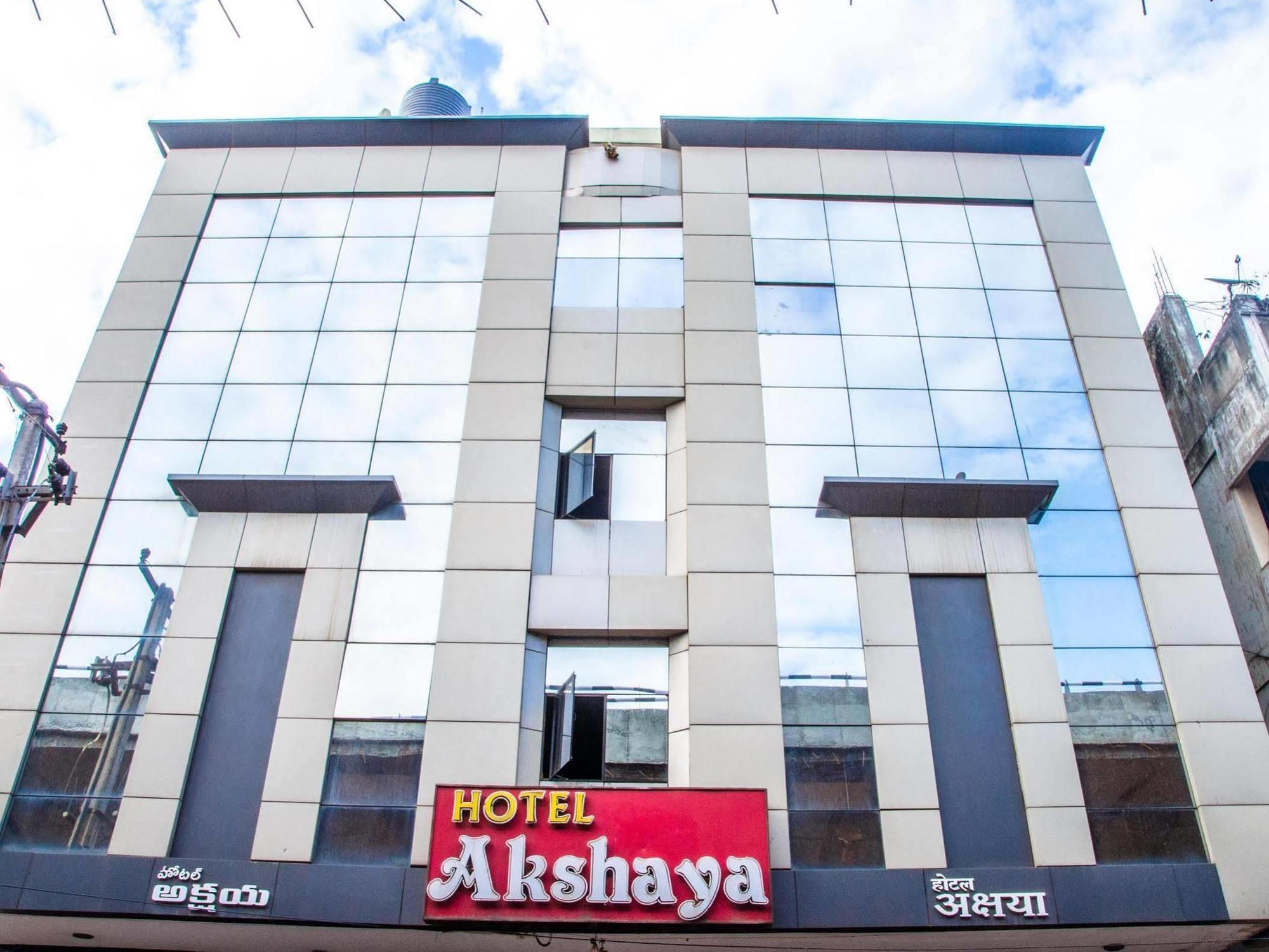 Hotel Akshaya Višákhapatnam Exteriér fotografie