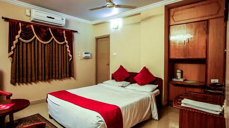 Hotel Akshaya Višákhapatnam Exteriér fotografie