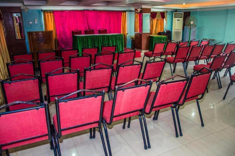 Hotel Akshaya Višákhapatnam Exteriér fotografie
